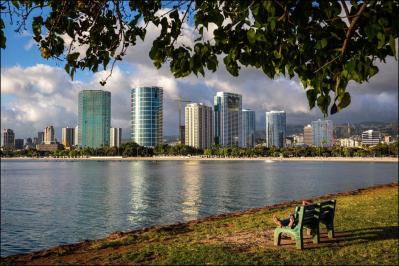 Report: Provide Cheaper Housing, More Rental Units in Kakaako