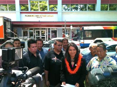Civil Beat Poll – Tulsi Leaves Mufi In Her Dust