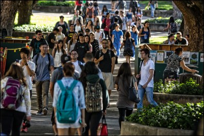 UH Plans To Resume In-Person Classes This Fall