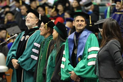 UH Pay Increases For Top Executives Drawing Scrutiny