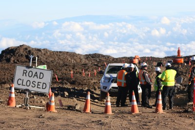 Rocks Removed, But Road Up Mauna Kea Remains Closed