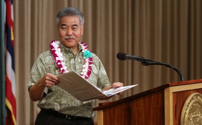 Governor Ige Grades Hawaii Lawmakers’ Work This Session