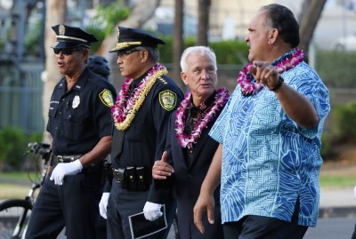 HPD Memorial Walk with Mayor Kirk Caldwell, Mayor Bernard Carvalho and HPD Chief Louis Kealoha as they march down South Beretania Street. 17 may 2016