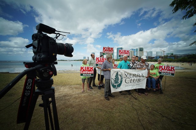 Sierra Club has press conference endorsing Honolulu Mayor candidate Mayor Kirk Caldwell at presser held at Magic Island. 1 nove 2016