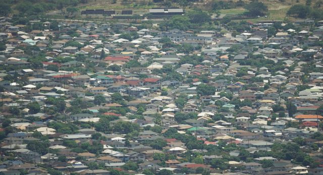 Kaimuki Honolulu Housing Real Estate homes. New culiinary UH campus at top. 23 may 2017