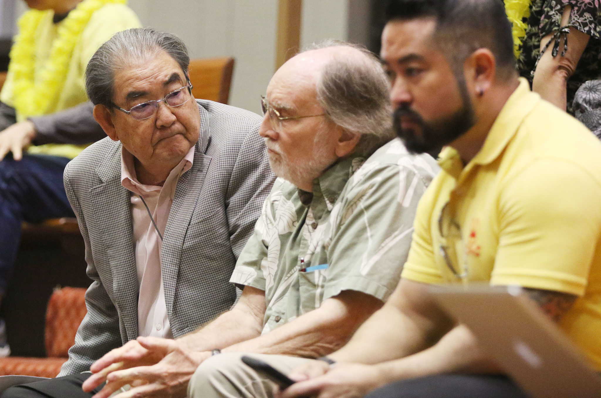 Lobbyist Bob Toyofuku with Governor Abercrombie Blake Oshiro before the death bill vote on the House side.