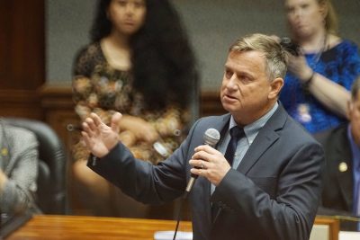 Not All Hawaii Lawmakers Embrace Gut-And-Replace