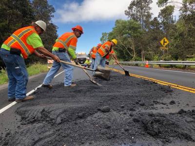 Hawaii Public Workers Want Hazard Pay During Coronavirus Pandemic