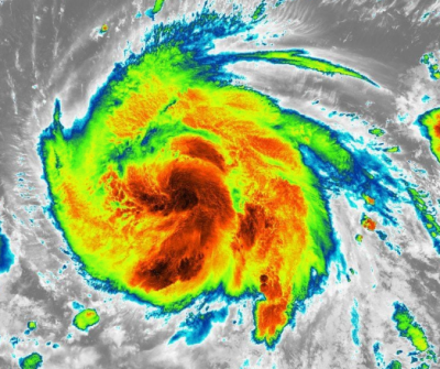 Forecasters: Hawaii Must Keep A Close Eye On Hurricane Lane