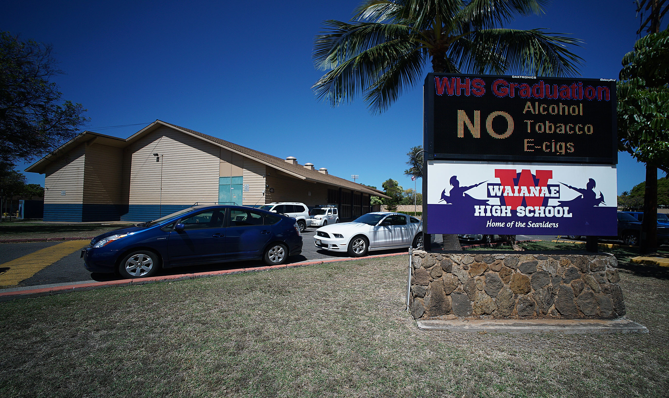 Waianae High School sign stating ‘No Alcohol Tobacco E Cigs’.