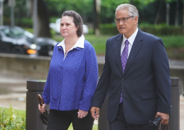 Former HPD Chief Louis Kealoha and Katherine Kealoha arrive at District Court.