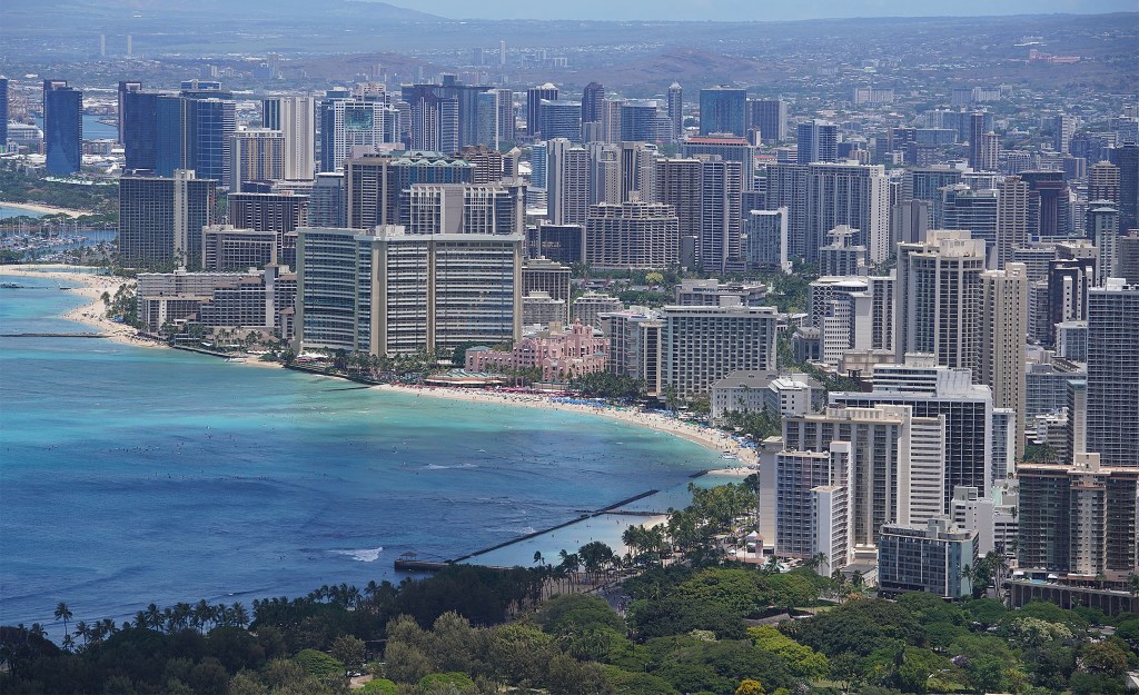 9 Charts That Show How Hawaii Tourism Is Changing