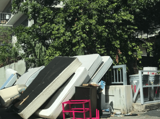 Trash in Makiki on Liholiho Street.
