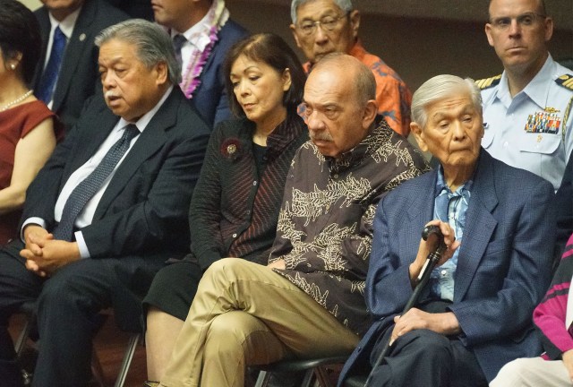 2020 State of the State Gov Ige Gov Cayetano Waihee and Ariyoshi enjoy.