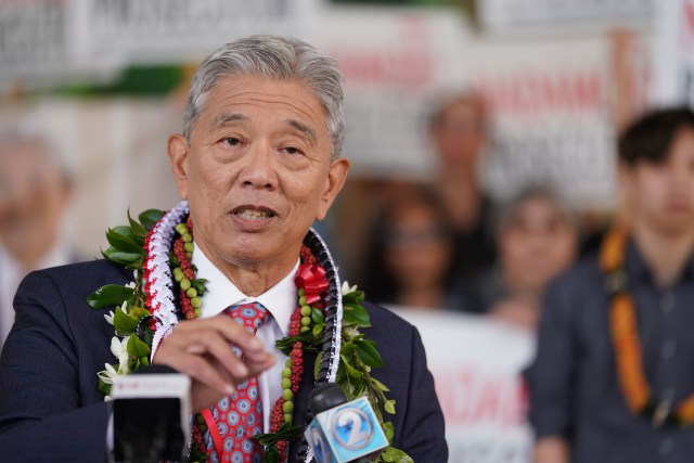 Acting Prosecutor Dwight Nadamoto announces his run for prosecutor..