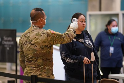 Hawaii Senate Committee: Why Can’t We Enforce The Travel Quarantine?