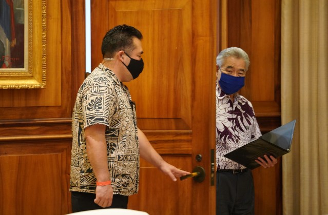 Governor David Ige enters Ceremonial room during COVID-19 pandemic. June 15, 2020