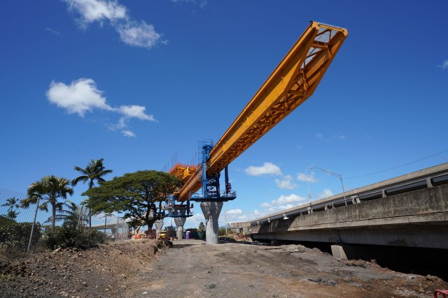 HART Rail guideway heads towards Middle Street thru Keehi Lagoon Beach Park area near Nimitz. September 17, 2020