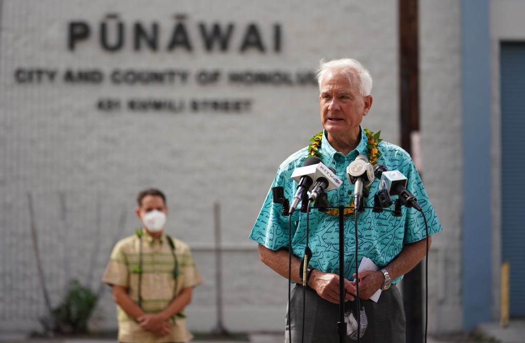 Mayor Kirk Caldwell at the Punawai Rest stop opening ceremonies.