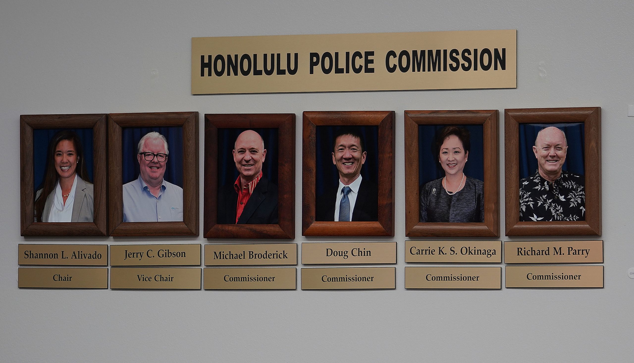 2021 Honolulu Police Commission portraits at HPD main station.