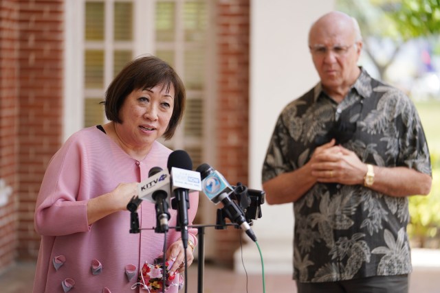 HART Board nominee Colleen Hanabusa speaks with Mayor Blangiardi at a press conference.