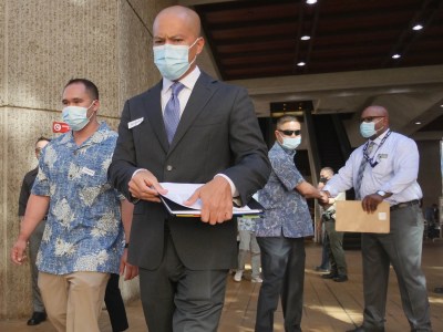 The Case Of 3 Honolulu Cops Charged With Killing Teen Is Ramping Up