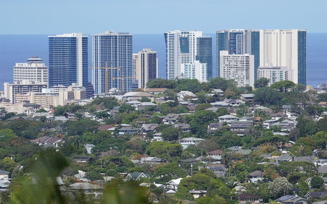 View of Kakaako from Manoa showing the Honolulu skyline with the same height limit.