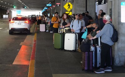 Ige Modifies Travel Requirements To Make International Arrivals Easier