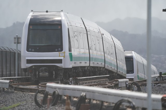 HART rail cars at the Rail Operations Center (ROC) located in Waipahu near the Leeward Community College.