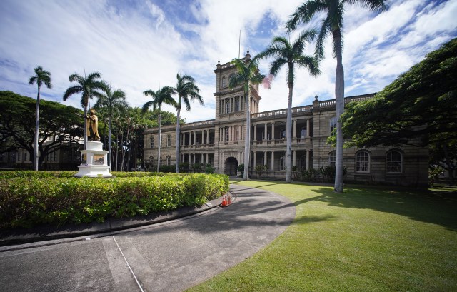 Aliiolani Hale. Hawaii State Supreme Court Building.