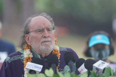 Neil Abercrombie endorses Ikaika Anderson for the office of Lt. Governor at Kailua Beach Park.