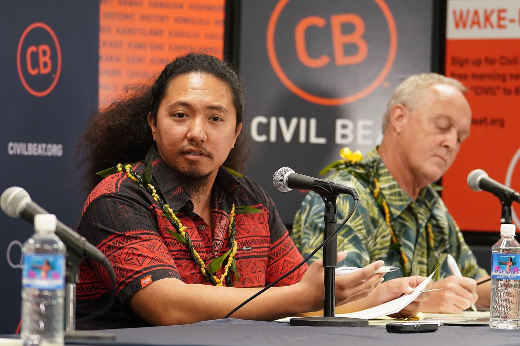 Civil Beat reporter Blaze Lovell and Kevin Dayton participate in Civil Cafe 2022.