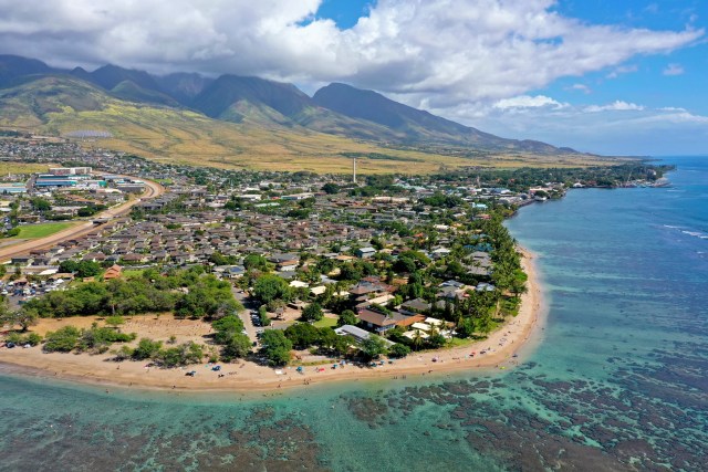 A beach near Lahaina in West Maui.