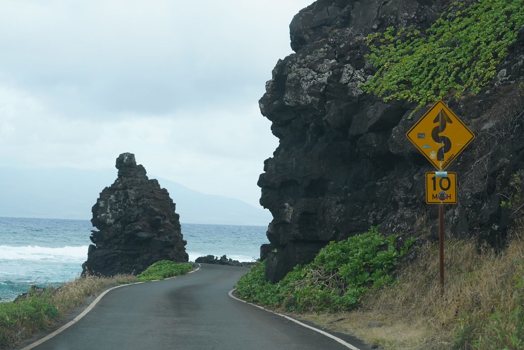 Kamehameha V Highway winds around the East side of Molokai also known as Mana'e.
