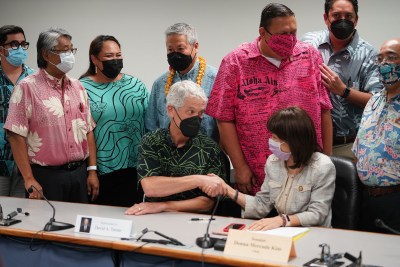 UH To Lose Responsibility For Mauna Kea Under Compromise Bill