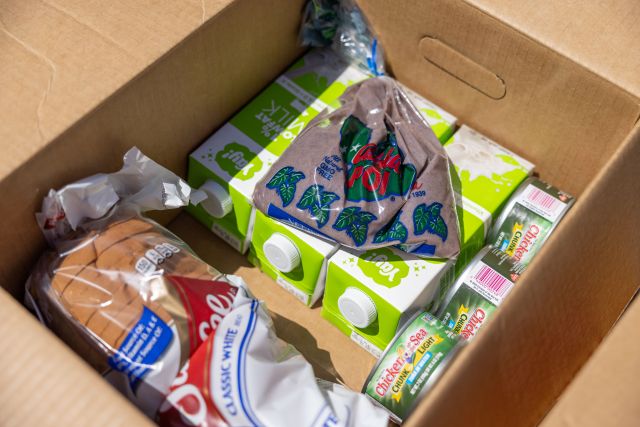 A photo of a food box delivered as part of the Kaukau 4 Keiki program