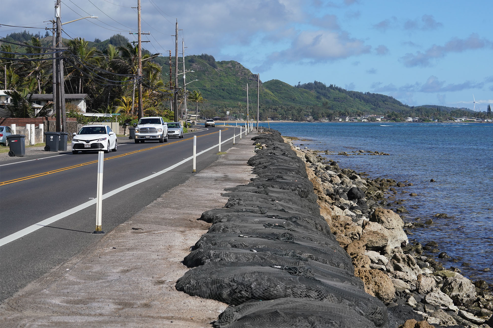 civilbeat.org - Patti Epler - Carpenters Union Is Behind New Ads Urging A Vote For Better Roads
