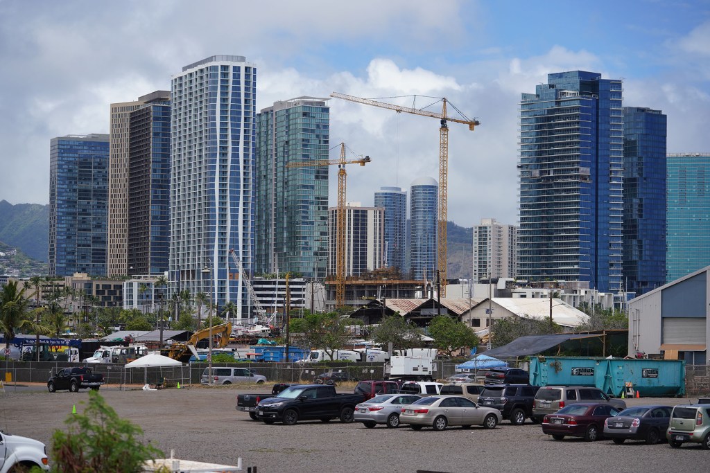 Kakaako Condominium construction.