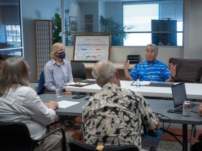 Gov. David Ige Rails Against Super PAC Attacks During Hawaii’s Primary