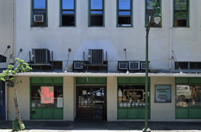 Pacific Gateway Center Gives Immigrant Businesses A Boost