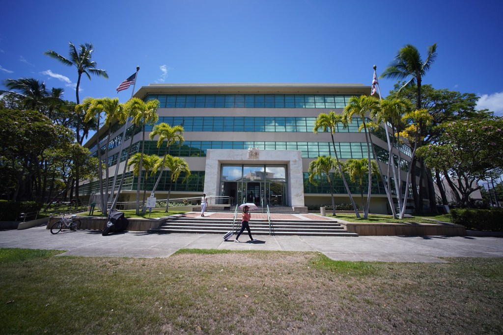 BOE Board of Education and the Department of Human Services among other offices are housed in the Queen Liliuokalani Building.