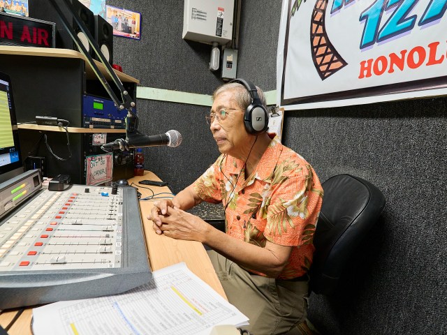 Philippines Filipino Fil-Am KNDI 1270 AM Radio Host Ernesto Ernie Bautista