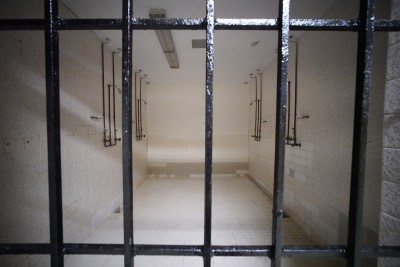 ‘Damning’ Report: Hawaiʻi Falls Short Helping Inmates Reenter Society