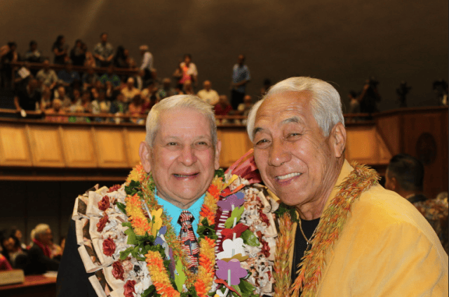 State Sen. Slom with Danny Kaleikini on opening day of the Hawaii Legislature, Jan. 21, 2015.