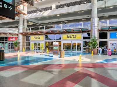 Honolulu’s New Airport Rental Center Has Lots Of Electric Cars But Only One Charging Station