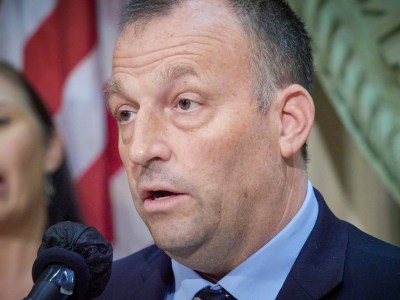 Governor’s Embattled DBEDT Nominee Opts To Face A Full Senate Vote
