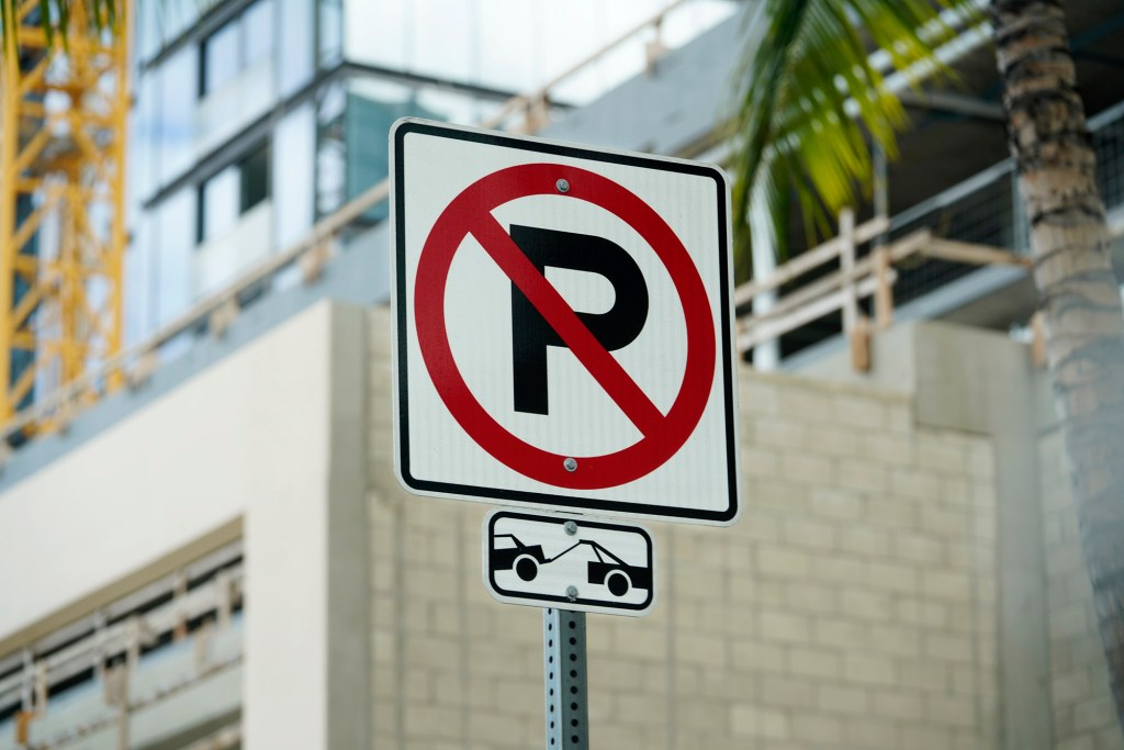 No parking enforced towing signs Ala Moana Boulevard