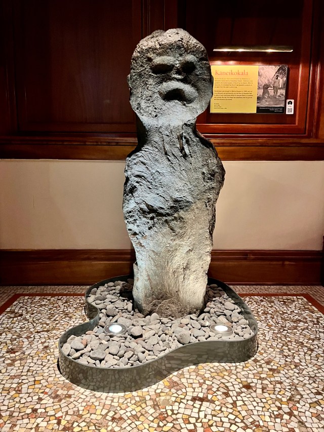 Kaneikokala in the Hawaiian Hall of the Bishop Museum. (Naka Nathaniel/Civil Beat/2023)