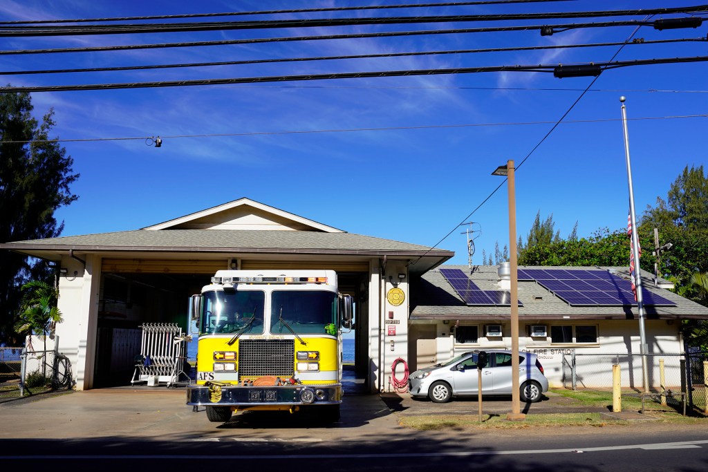 The Honolulu Fire Department Station 11 Sunset Beach at Sharks Cove is photographed Thursday, Nov. 2, 2023, in Haleiwa. (Kevin Fujii/Civil Beat/2023)