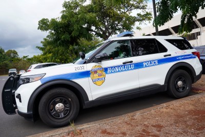 Should Oahu Have Armed Police Officers Inside Its Schools?